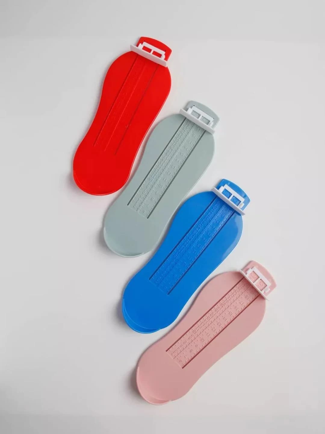 Bolalar oyoq o‘lchagichi – oyoq uzunligini o‘lchash uchun lineyka, plastik stopomer — 6